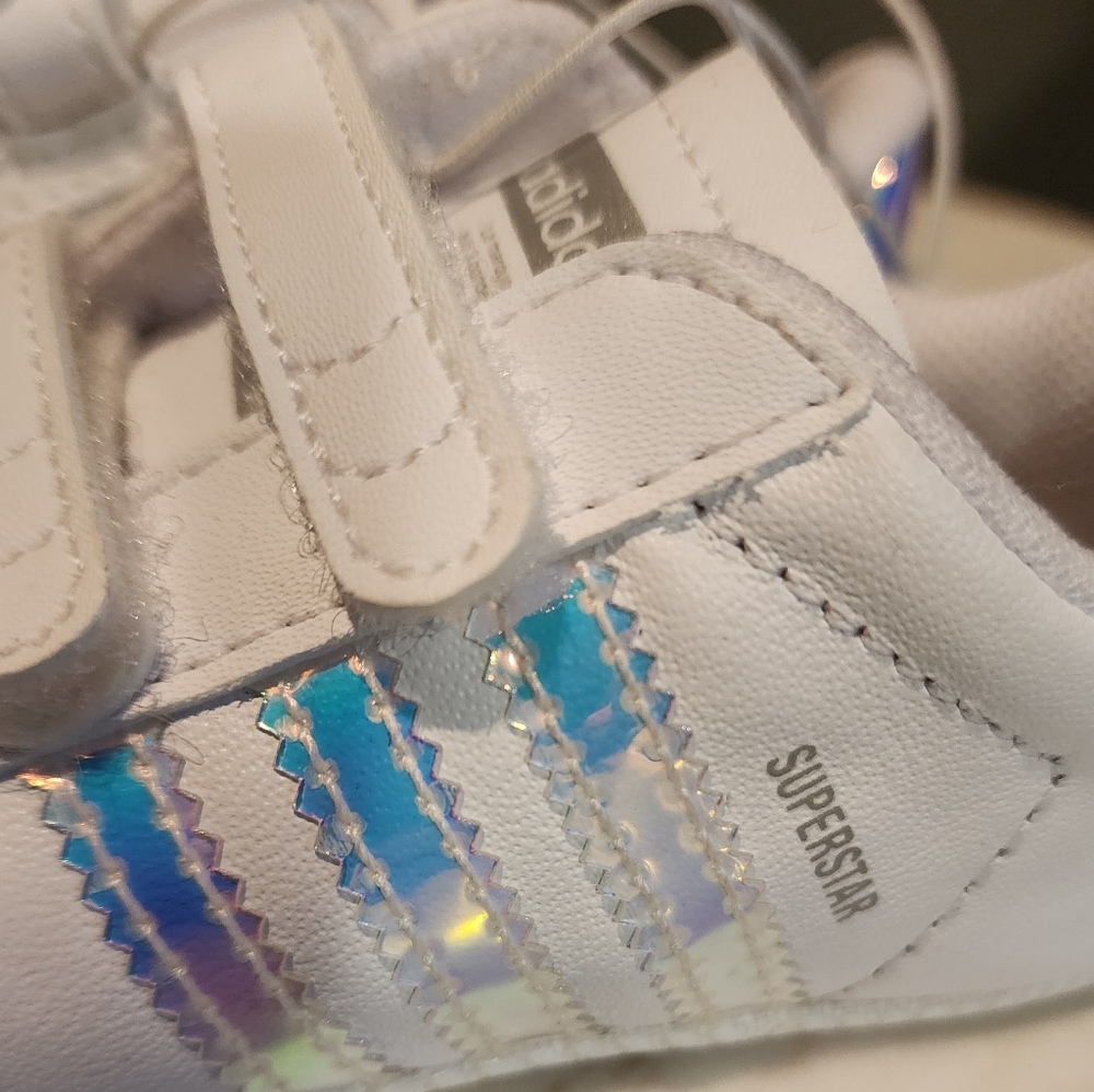 Adidas Superstar Crib Pre Walker baby girl shoes in white Iridescent - Picture 4 of 12